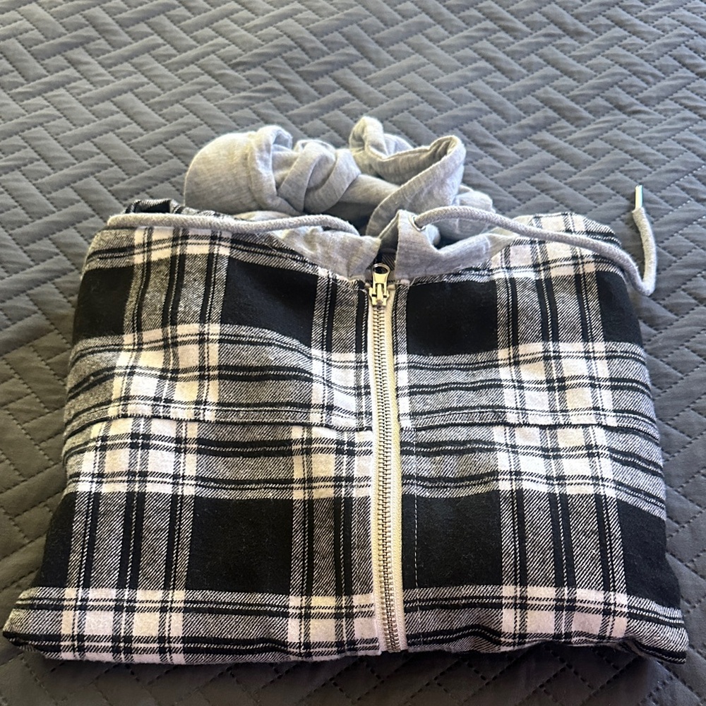 New Look Black & White Plaid Zip-Up Hoodie with Gray Hood